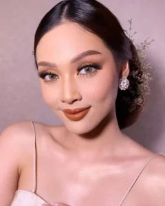 tips-tampil-flawless-dengan-gaya-make-up-ala-rusia